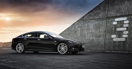Tesla Model 3 - už skoro normálna cena