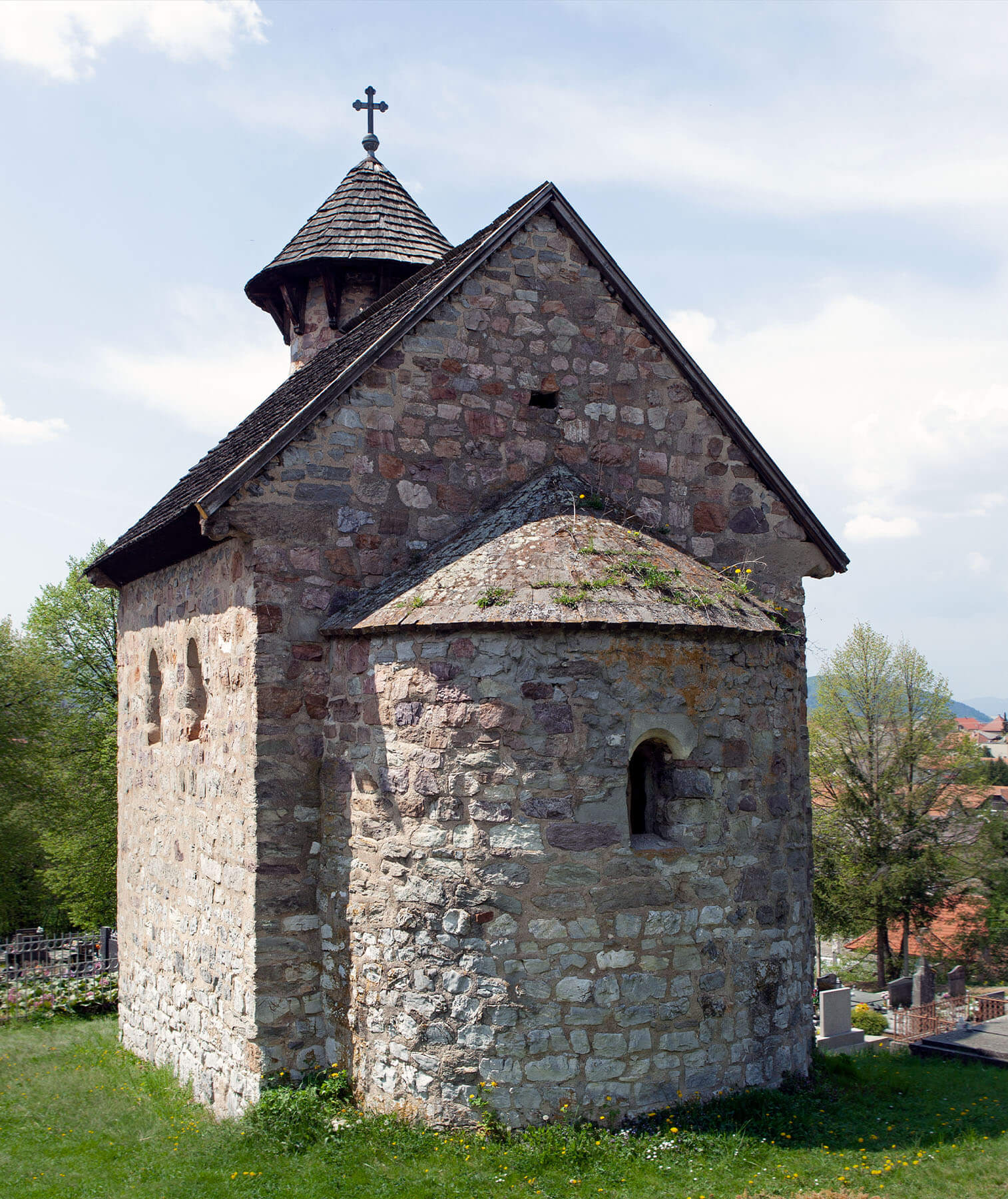 Veľký Klíž: Románsky kostolík sv. Michala Archanjela