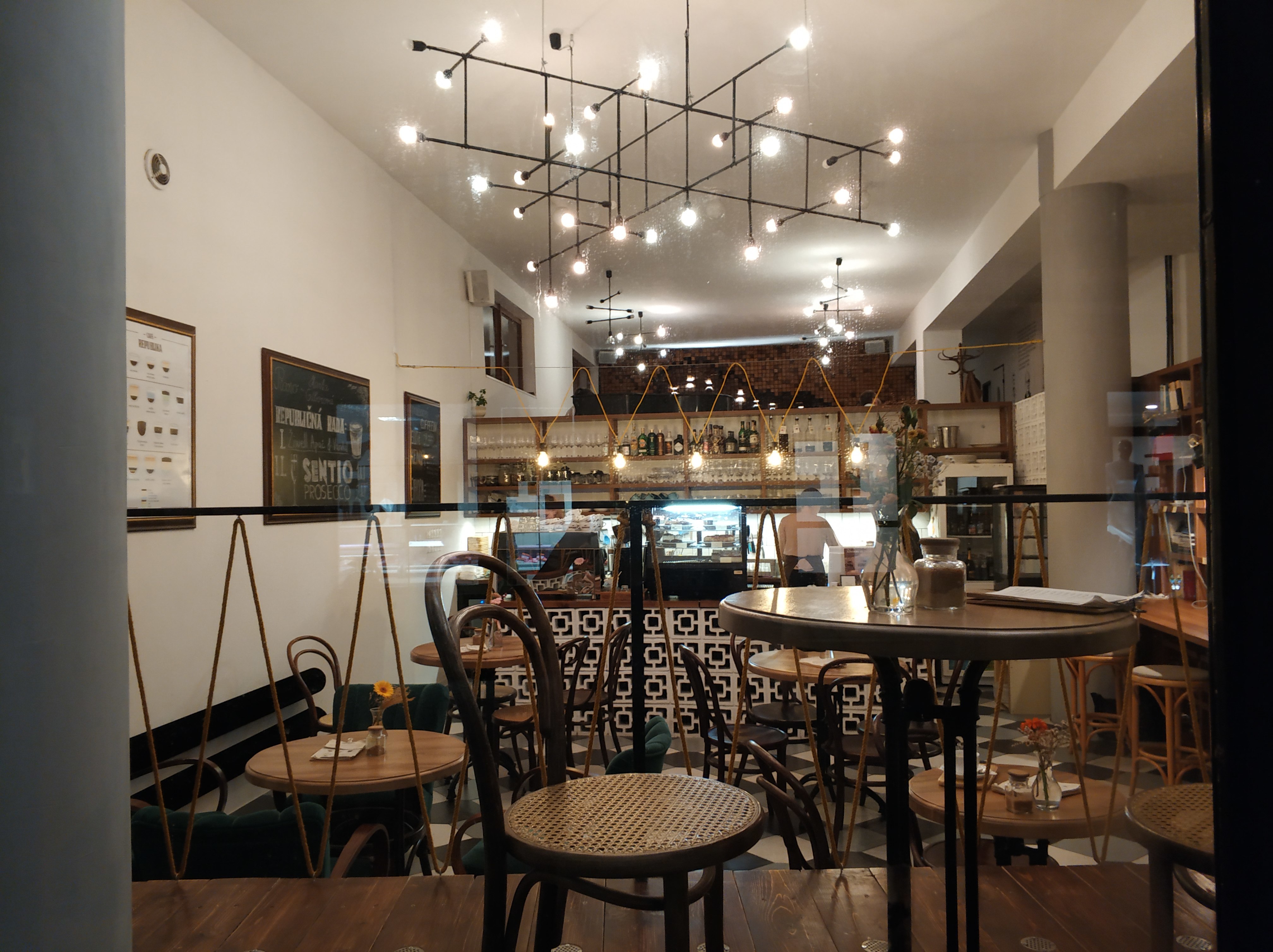 Café Republika, Žilina Archinfo.sk