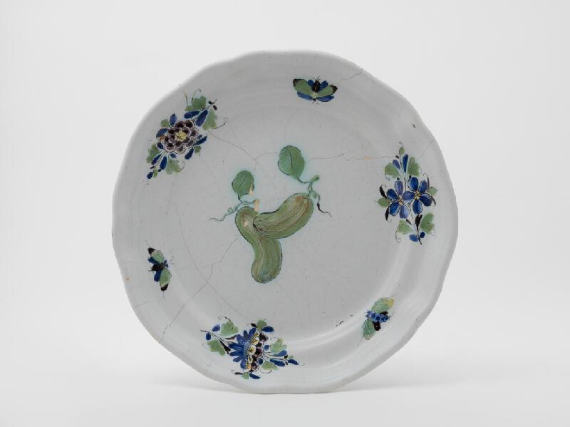 Manufaktúra Holíč: Plytký tanier. 1800 – 1827. Glazovaná keramika. Slovenská národná galéria