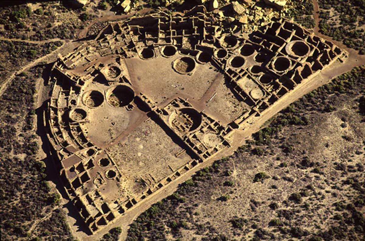 Ruiny Pueblo Bonito (919 až 1080 n. l.)