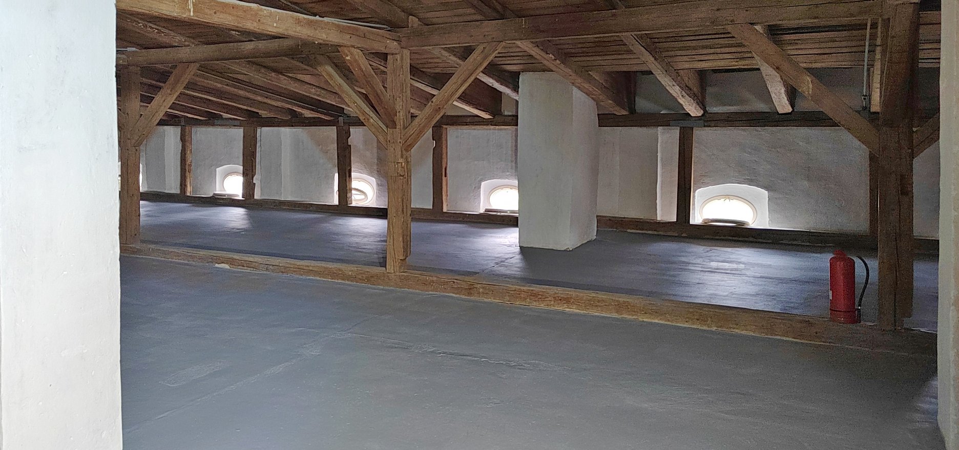 Z procesu rekonštrukcie podkrovia...