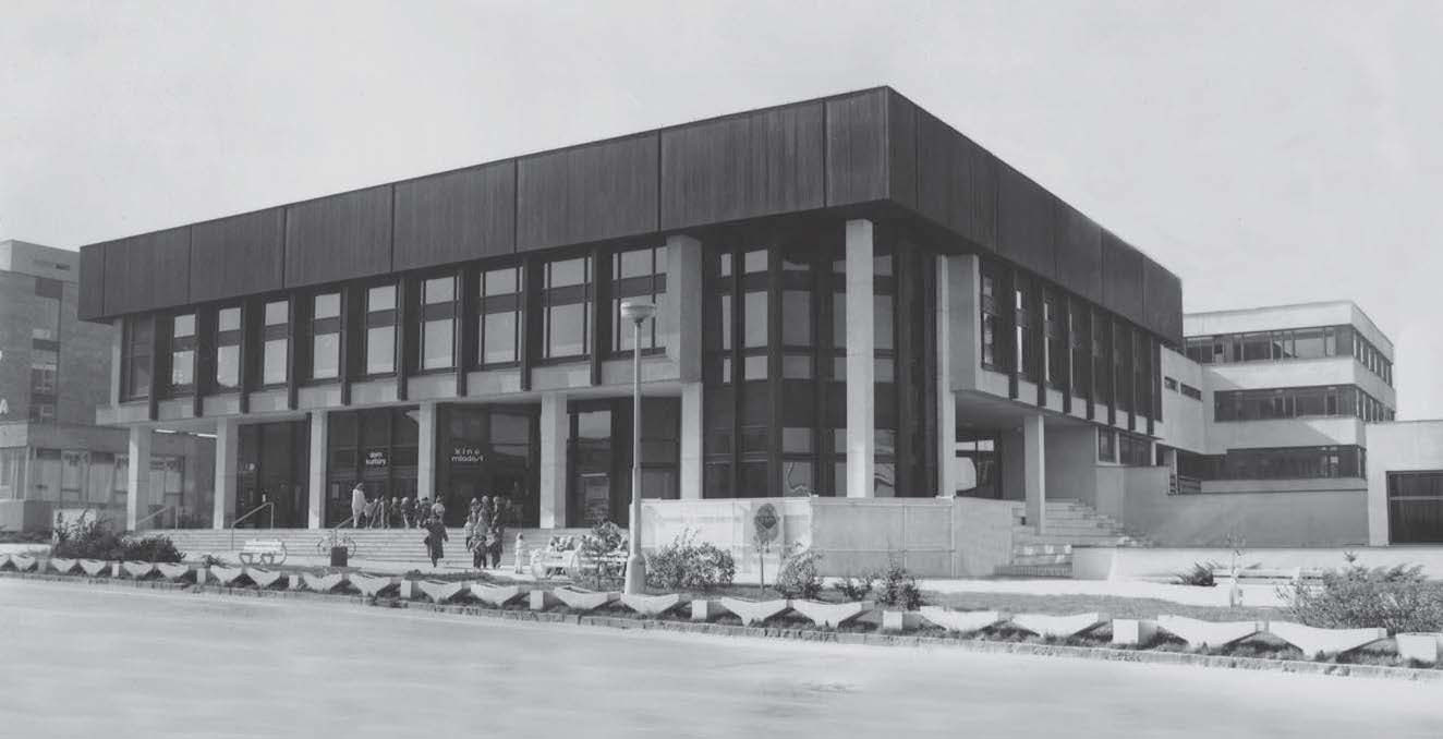 Dom kultúry v Senici (1987)