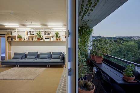 Keď si architekt prerába pražský panelákový byt sám pre seba
