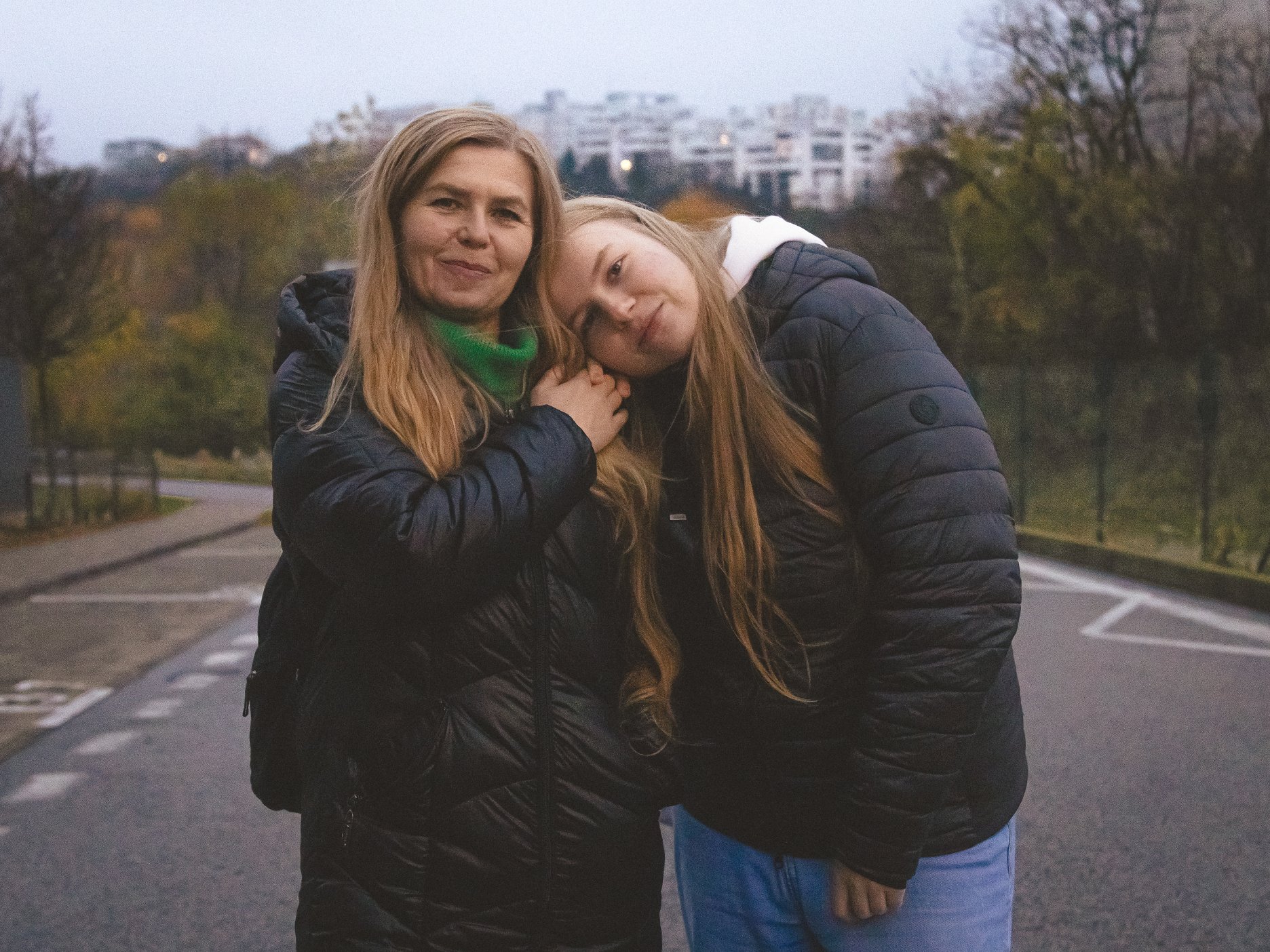 Mamina a ja na našom sídlisku v Bratislave