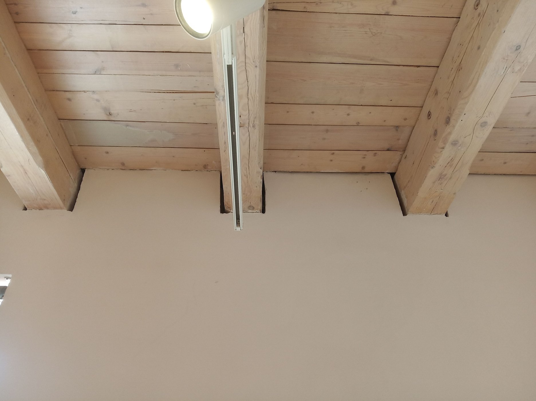 Detail vnútorného zateplenia s doskami Multipor