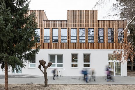 Rozšírenie kapacít základnej školy v Záhorskej Bystrici