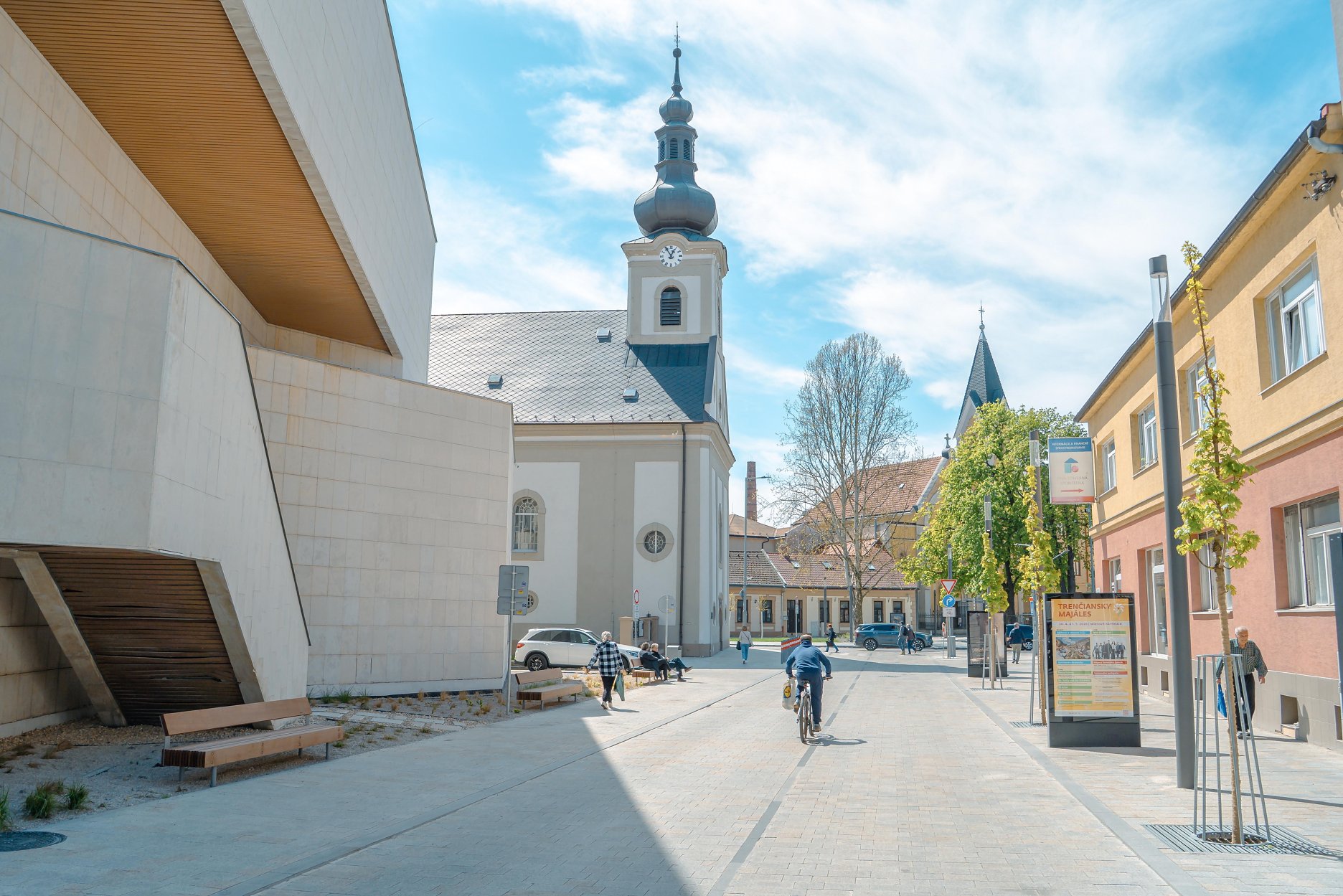 Rozšírenie pešej zóny na Vajanského ulici až k Evanjelickému kostolu