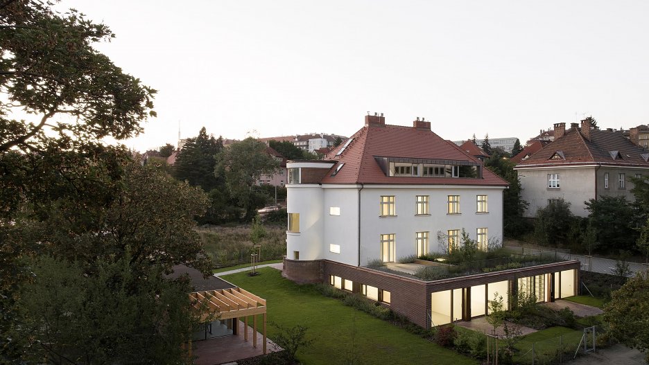 Rekonštrukcia prvorepublikovej vily, Praha - Vinohrady