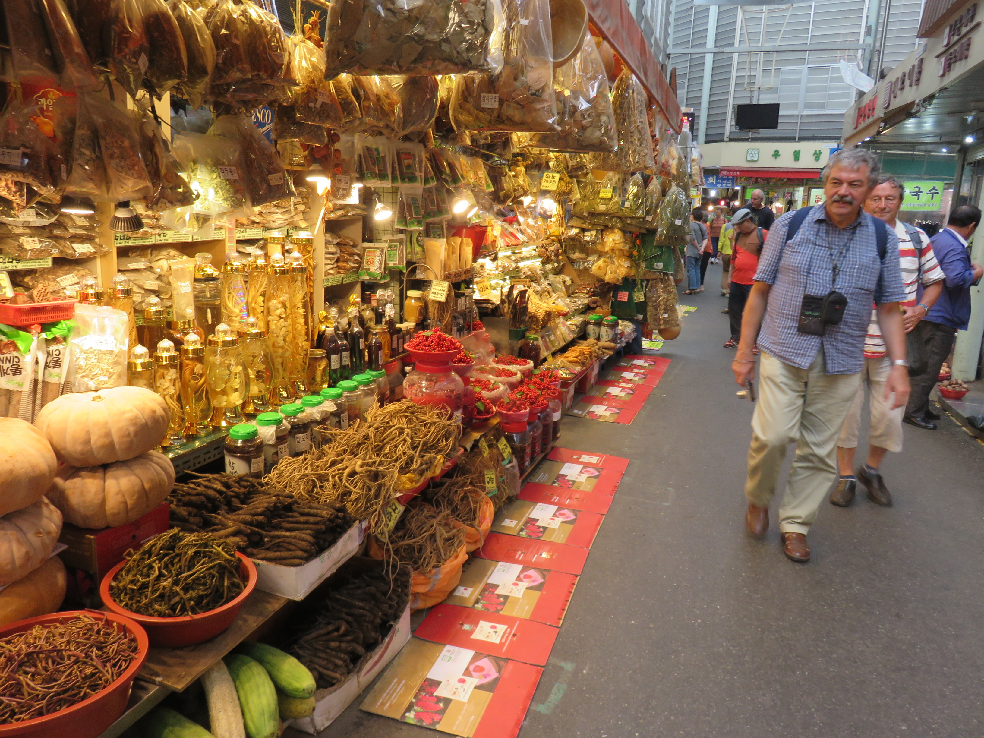 Na tržnici v meste Suwon
