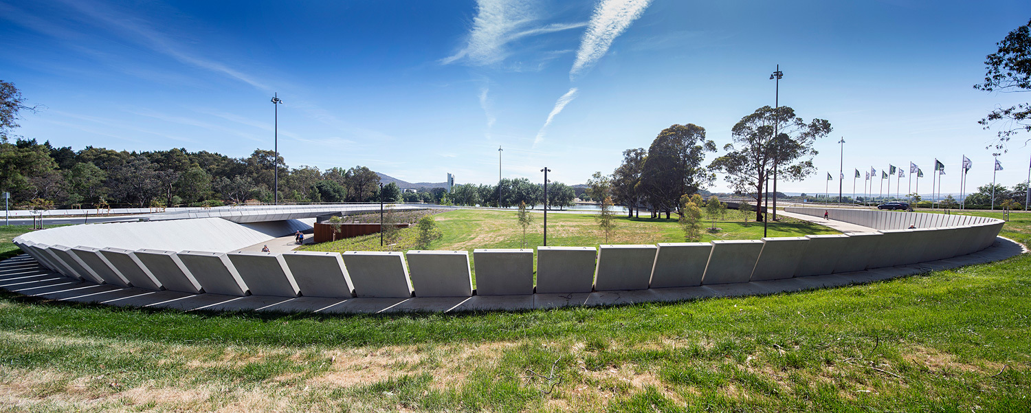 Bowen Place Crossing (ACT)