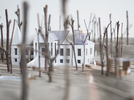 Obnova kúrie v Skároši: diplomová práca nominovaná na Cenu profesora Jozefa Lacka