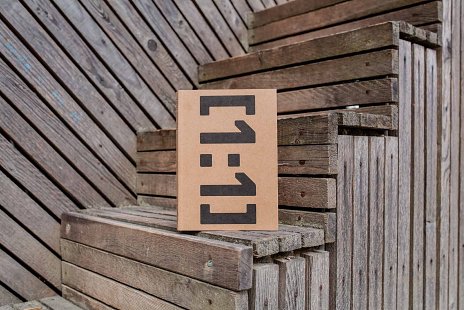 Ako [1:1] Workshop menil verejný priestor v regiónoch na Slovensku? Dozviete sa v knihe Tam vonku