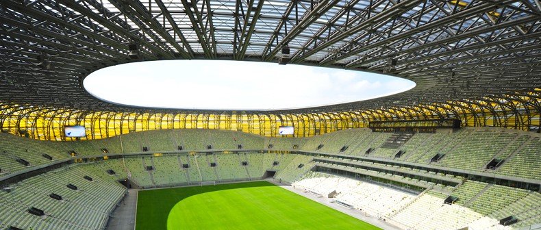 Národný futbalový štadión - analýza za 800 000 Eur na poslednú chvíľu