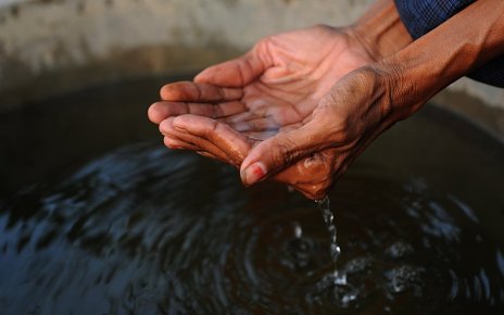 "Pitná kniha" - zajímavá alternatíva k pitnej vode