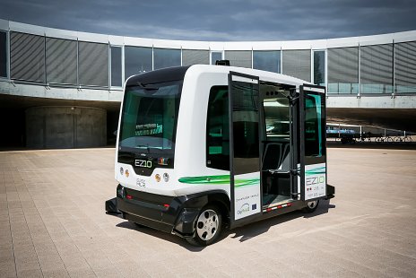 EasyMile autonómne vozidlá čoskoro v pravidelnej premávke