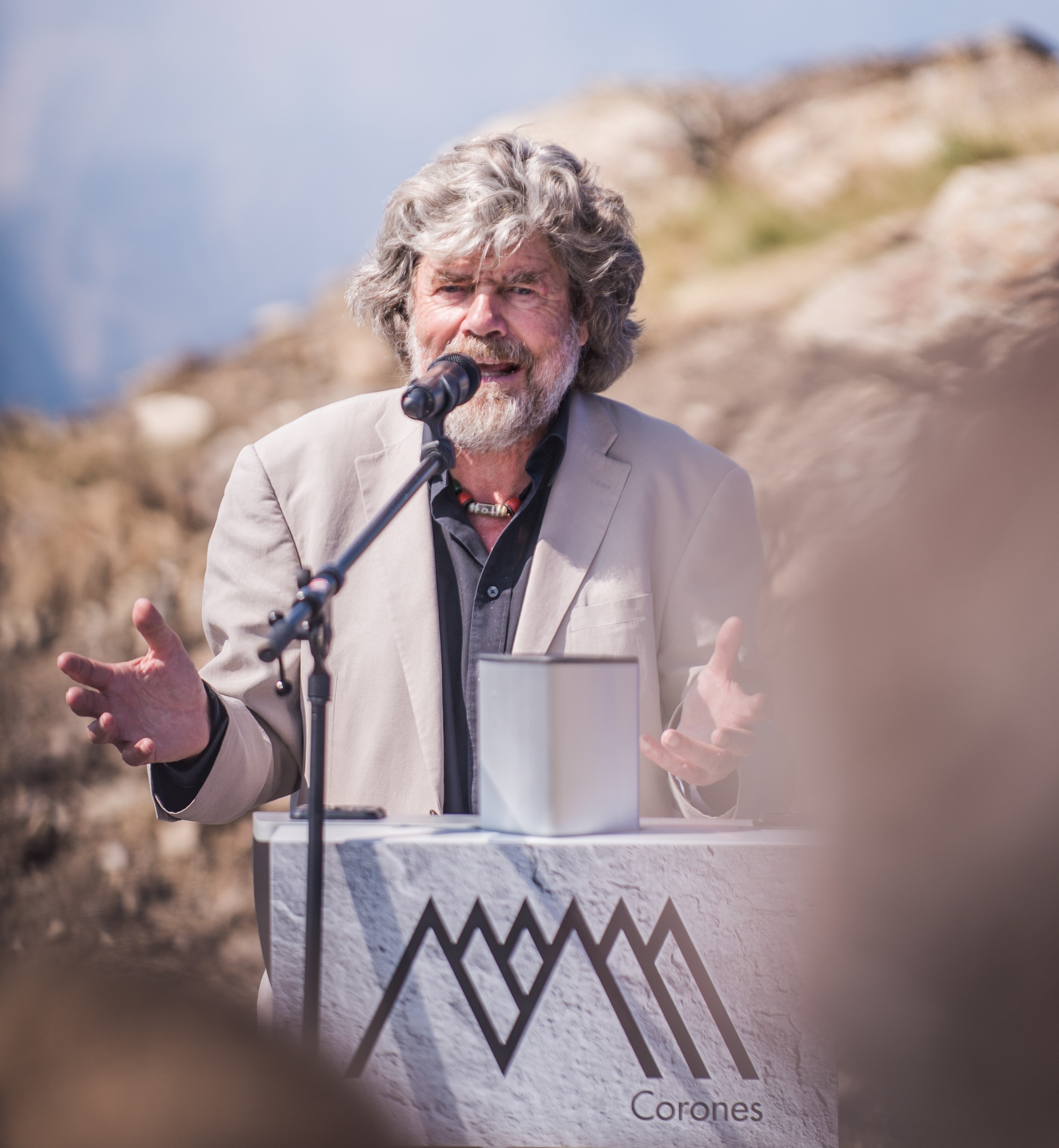 Reinhold Messner počas slávnostného otvorenia múzea