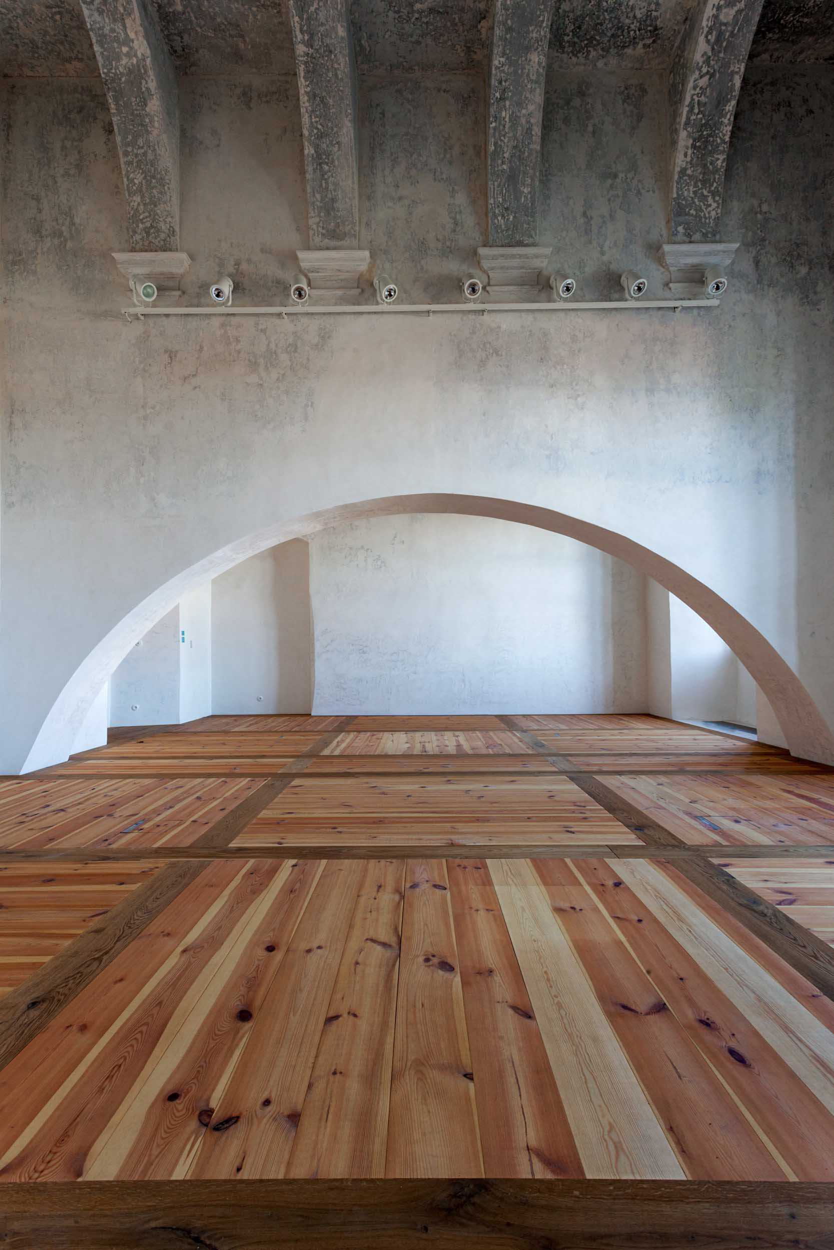 Rekonštrukcia severného krídla Jezuitského kláštora, Kutná Hora / Atelier M1 architekti (2014)