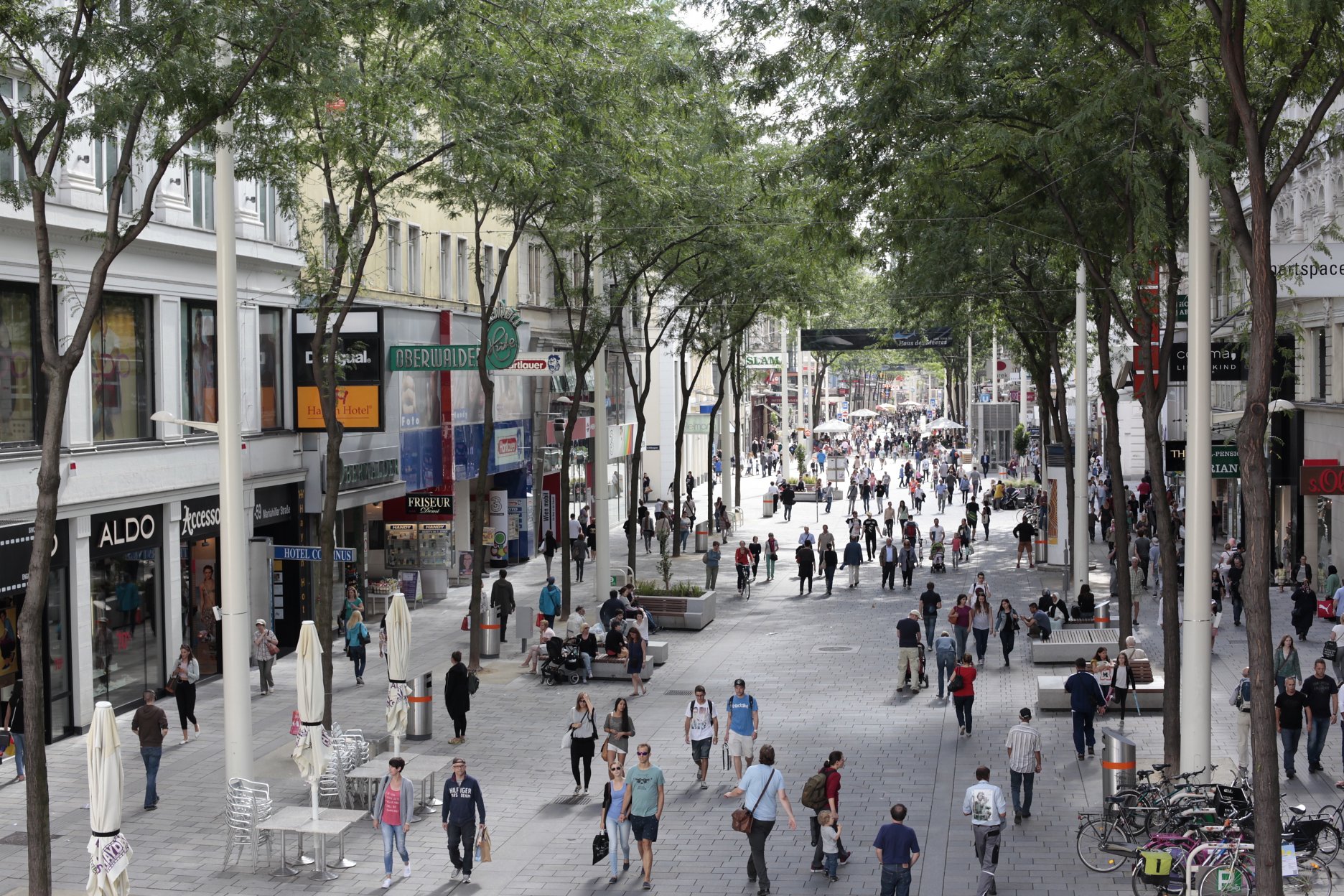 Premena Mariahilfer Strasse, Viedeň na pešiu zónu