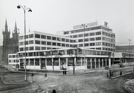 Adolf Benš (1894–1982) architektonické dílo - Vladimír Šlapeta komentovaná prehliadka výstavy