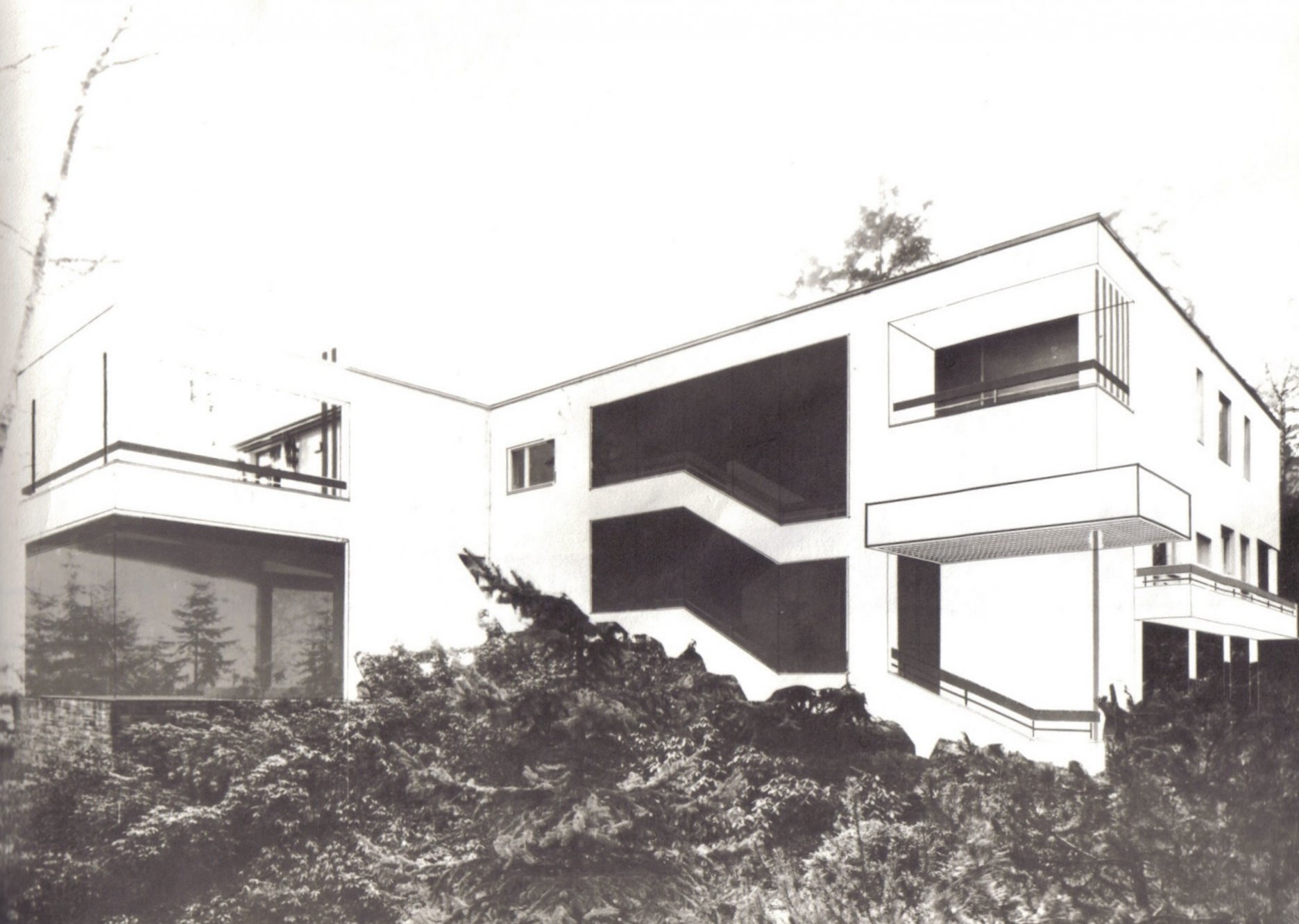 Rezidencie ČSSR v Bonne (1975—1976).
