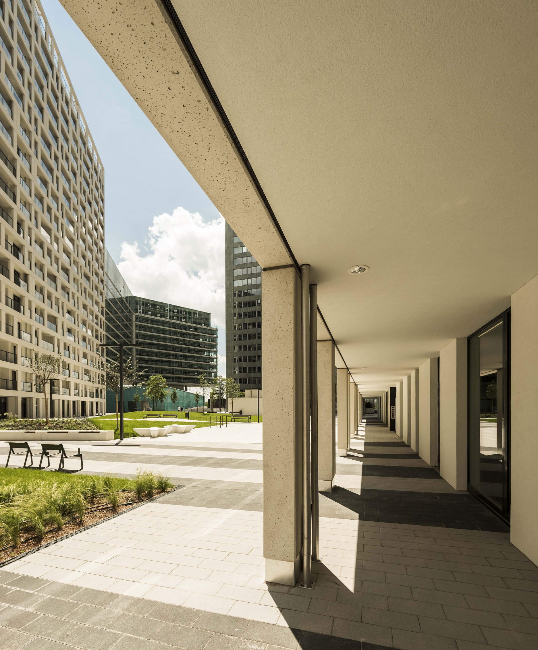 Donaucity DC living, Vídeσ, Rakúsko