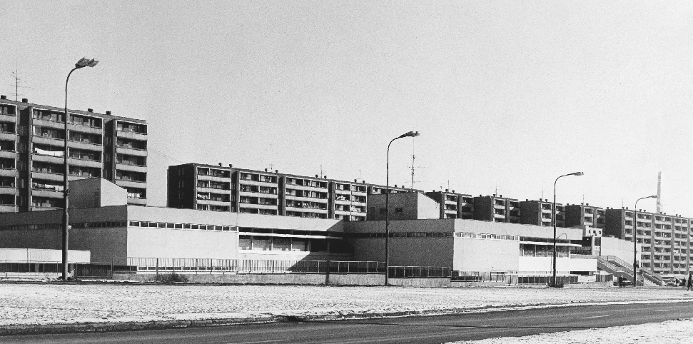 Dúbravka, Bratislava: 1965 - 1968 projekt, 1969 – 1985 realizácia