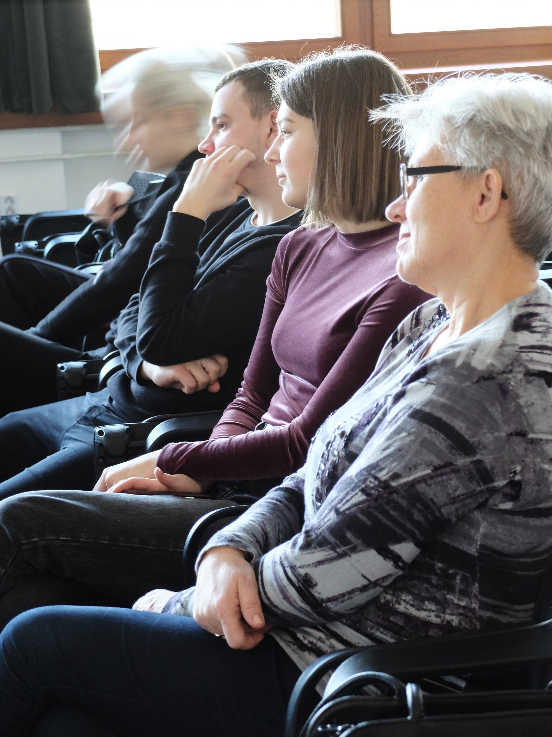 Účastníci podujatia, v popredí architektka Hana Kopecká z časopisu ARCH. 