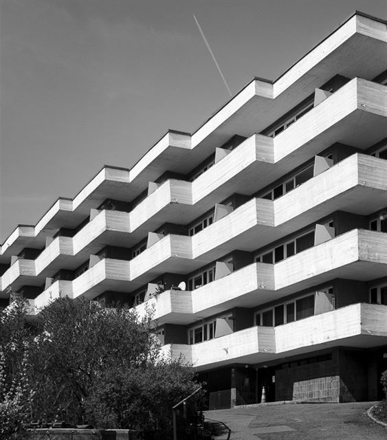 J. Polák - J. Šalda: Bytovky na Hadovce
