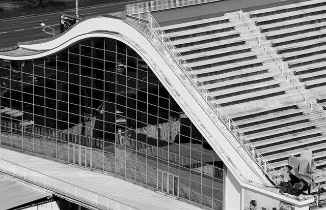 R. F. Podzemný: Plavecký bazén Podolí