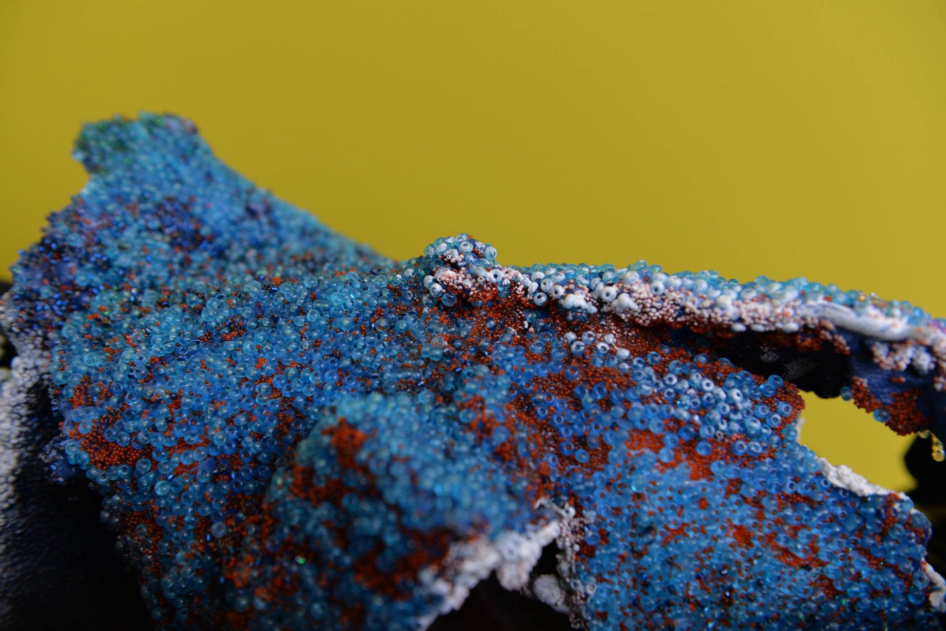 Petr Písařík: Jméno kůže, 2018, 94x59x49 cm, kombinovaná technika