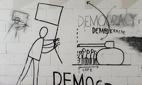 Stredná Európa ťa nemiluje / Vašečka, Zálešák, Morvay