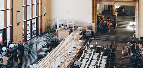 Komentovaná prehliadka budovy FA STU