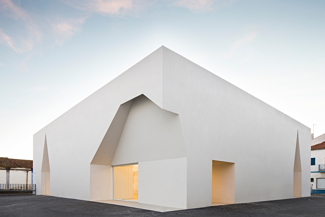 Vítaz kategórie „Novostavby“: Meeting Centre v Grândola, Aires Mateus Architects, Lisabon, Portugalsko