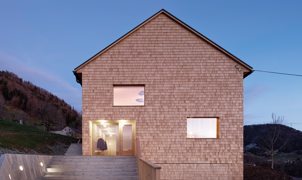 Loft v stodole Hittisau, Rakúsko | Archinfo.sk