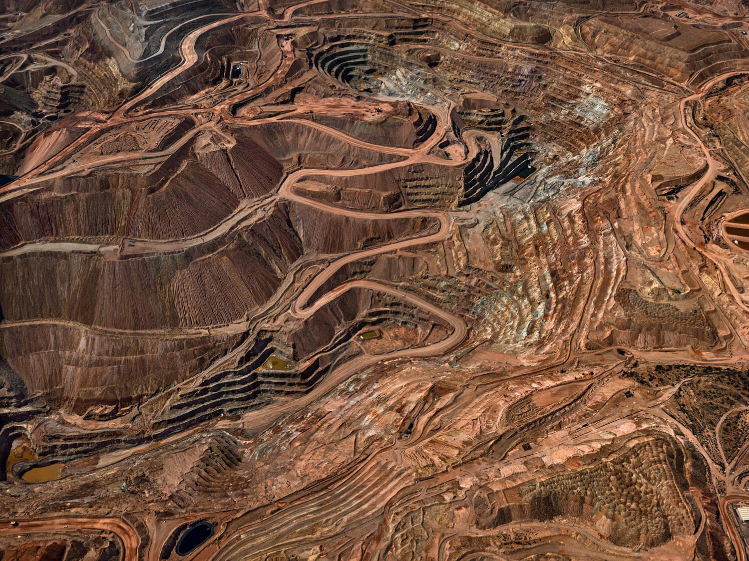 edward-burtynsky-anthropocene-archinfo-sk