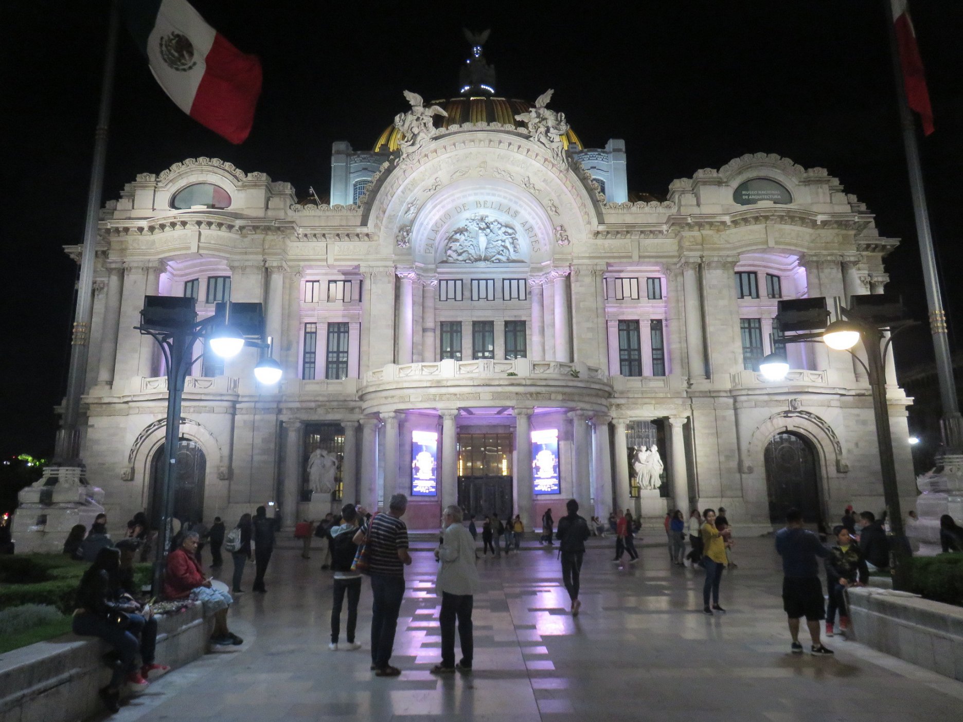 Palacio De Bellas Artes