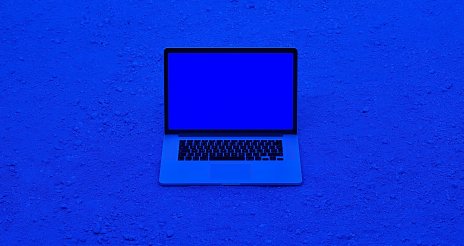 Jana Bernartová: Tekuté kryštály