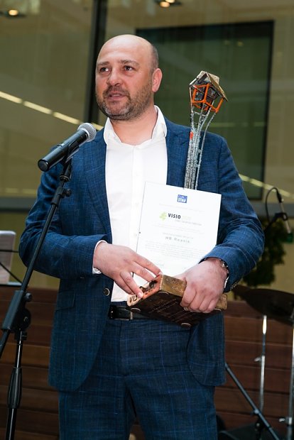 Adrian Rác, HB Reavis