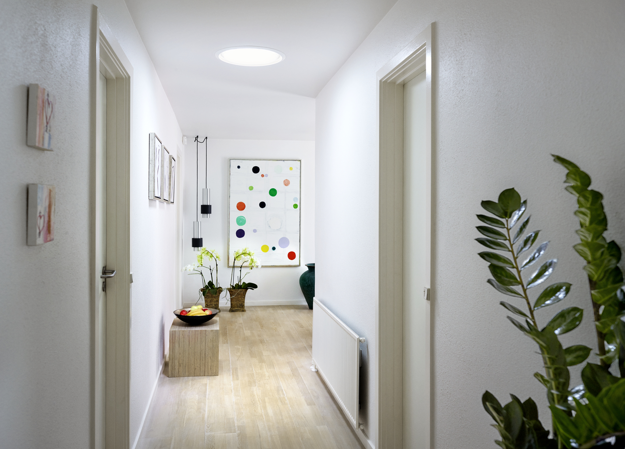 Vďaka dennému svetlu sa aj miestnosti ako predsiene či kúpeľne stanú plnohodnotnými priestormi plnými denného svetla.