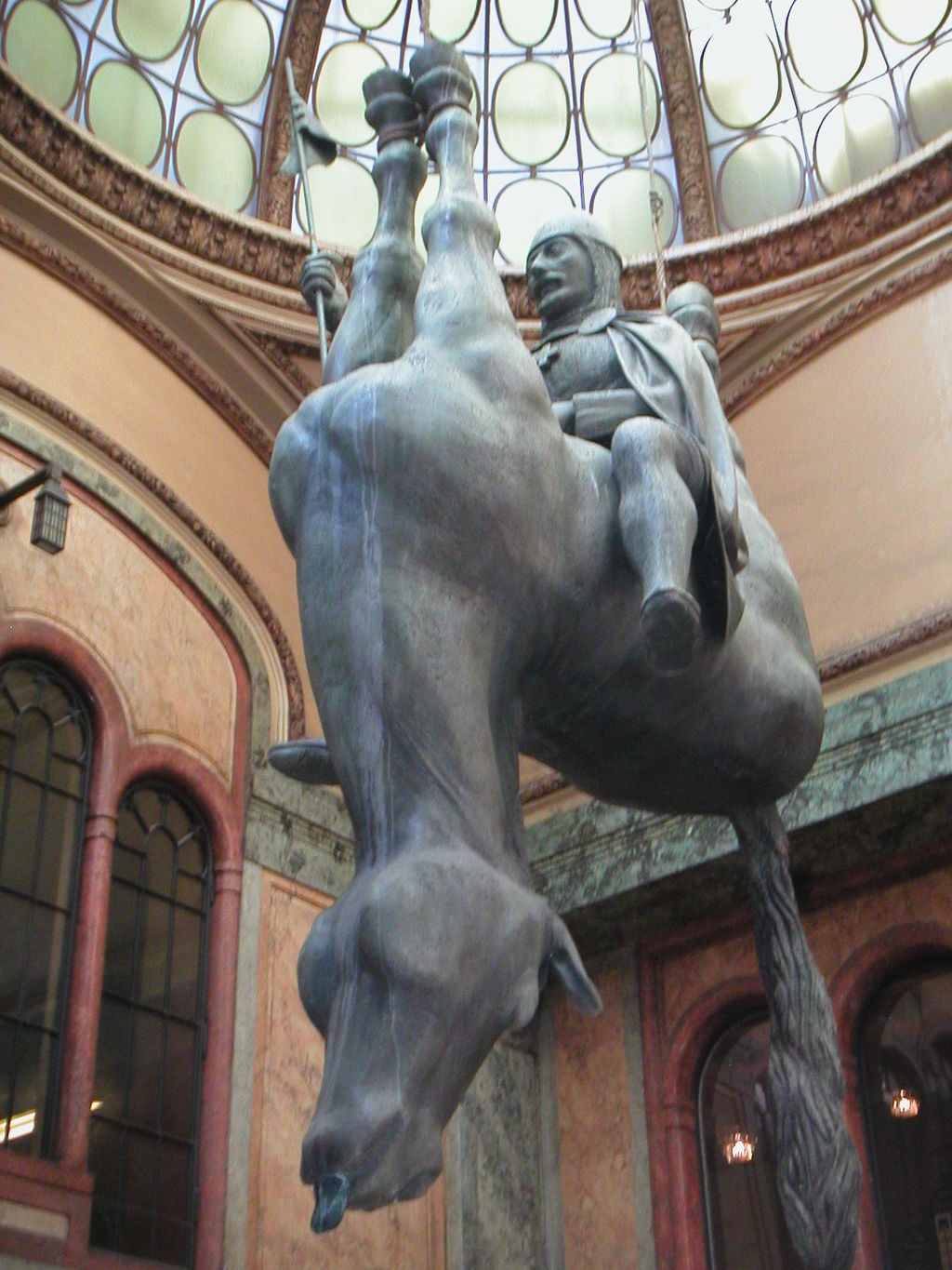 Socha svatého Václava v pasáži pražského Paláca Lucerna