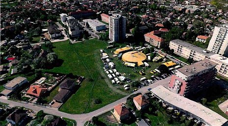 Základná škola na Komenského námestí, Říčany