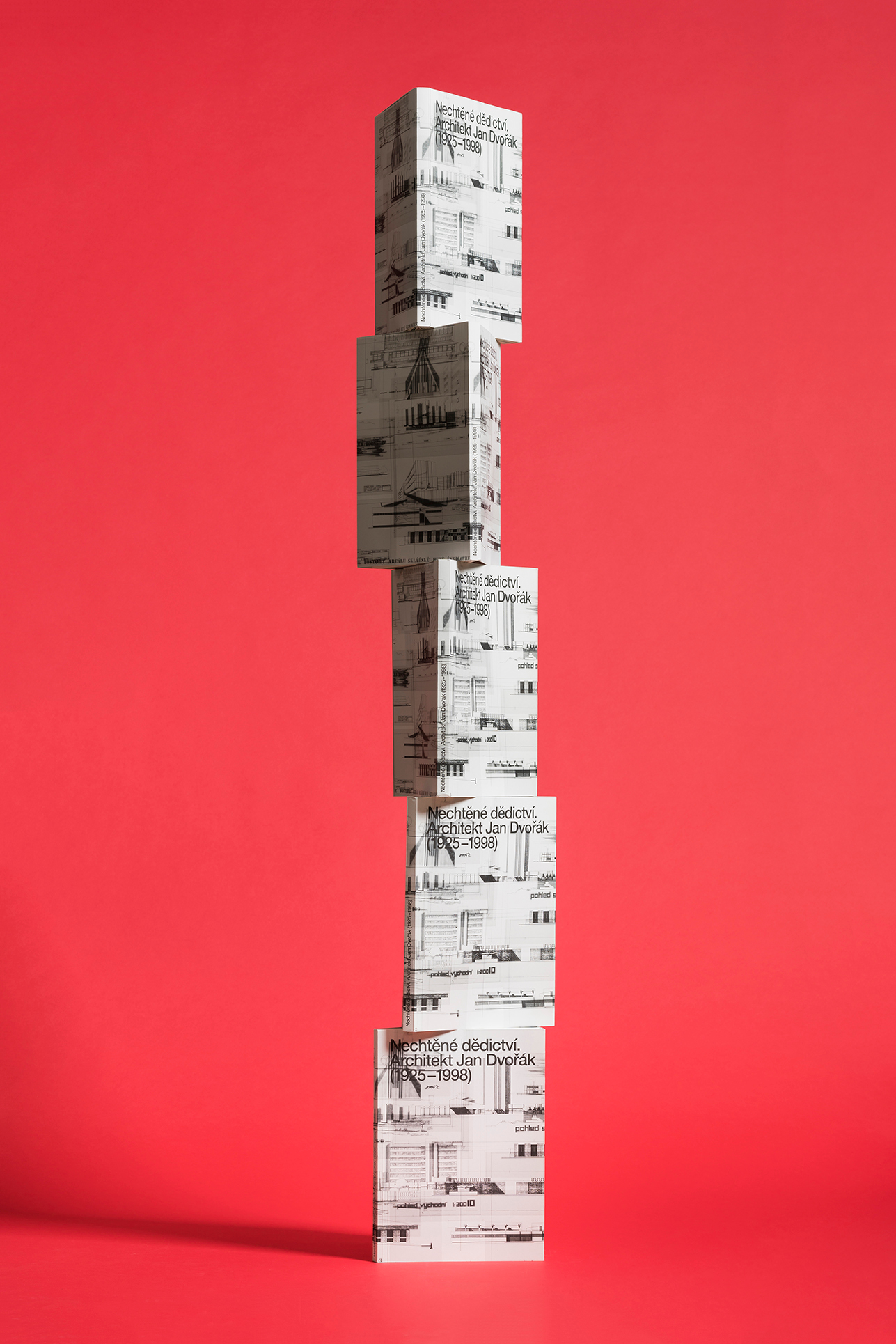 4 AM / Fórum pre architektúru a médiá - kniha nechtěné dědictví