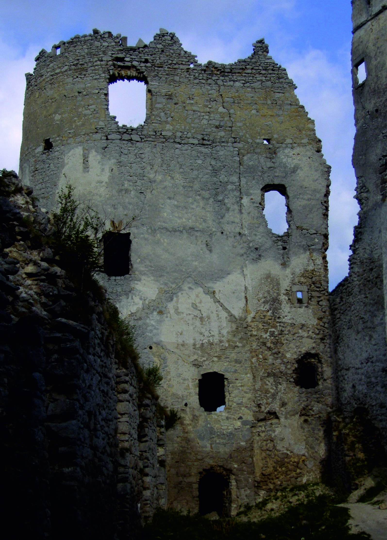 Podkovovitá veža - fotografia pred obnovou