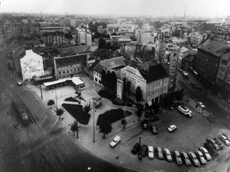Zvyšok pôvodnej zástavby Kamenného námestia, 1955