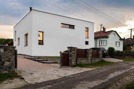 Dom "PRST", Slovenská Kajňa